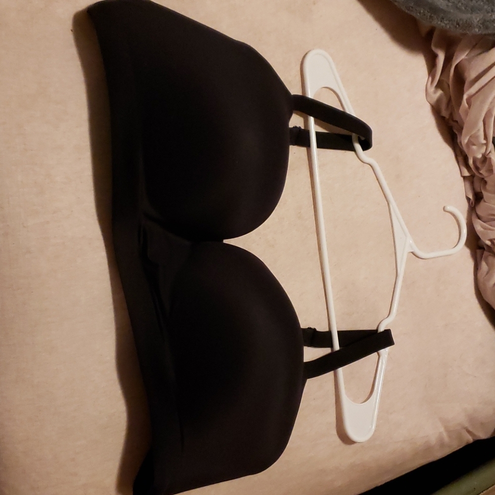 Two Soma bras, size 42D, blk/warm amber tan